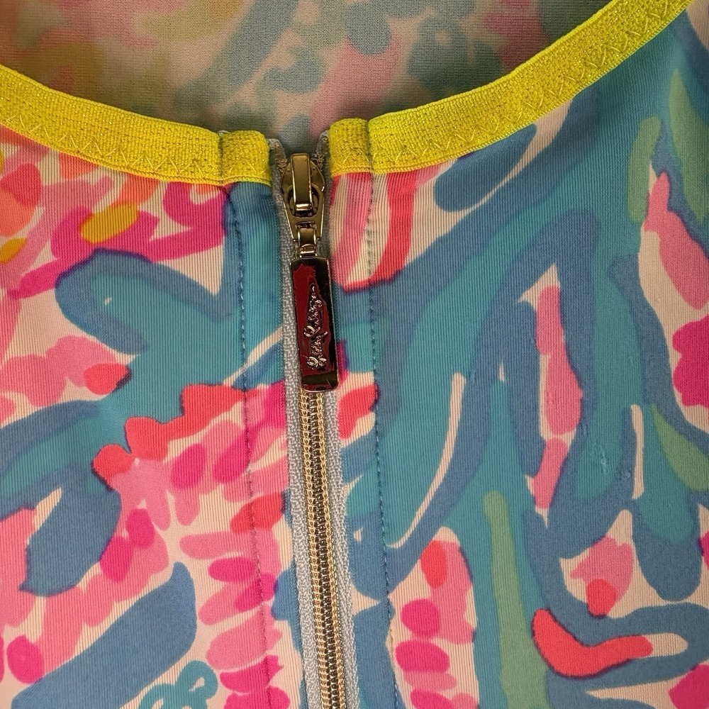 Lilly Pulitzer Luxletic rash guard - Picture 5 of 6